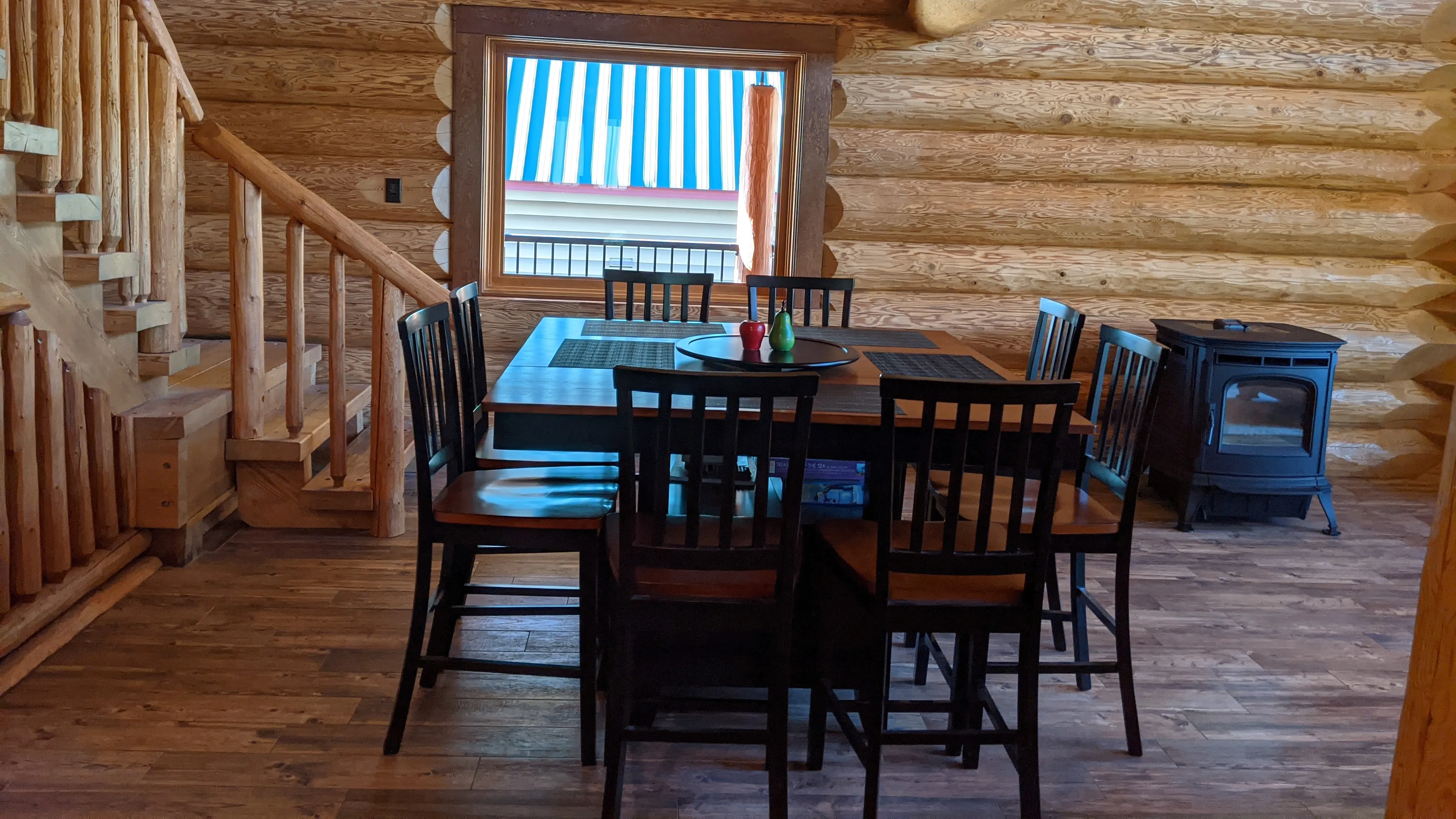 Tinhorn Lodge - Dining Area